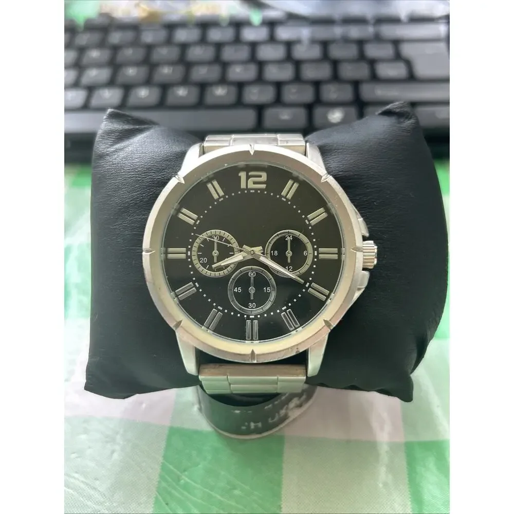Silver Tone Black Dial Large Men’s Watch